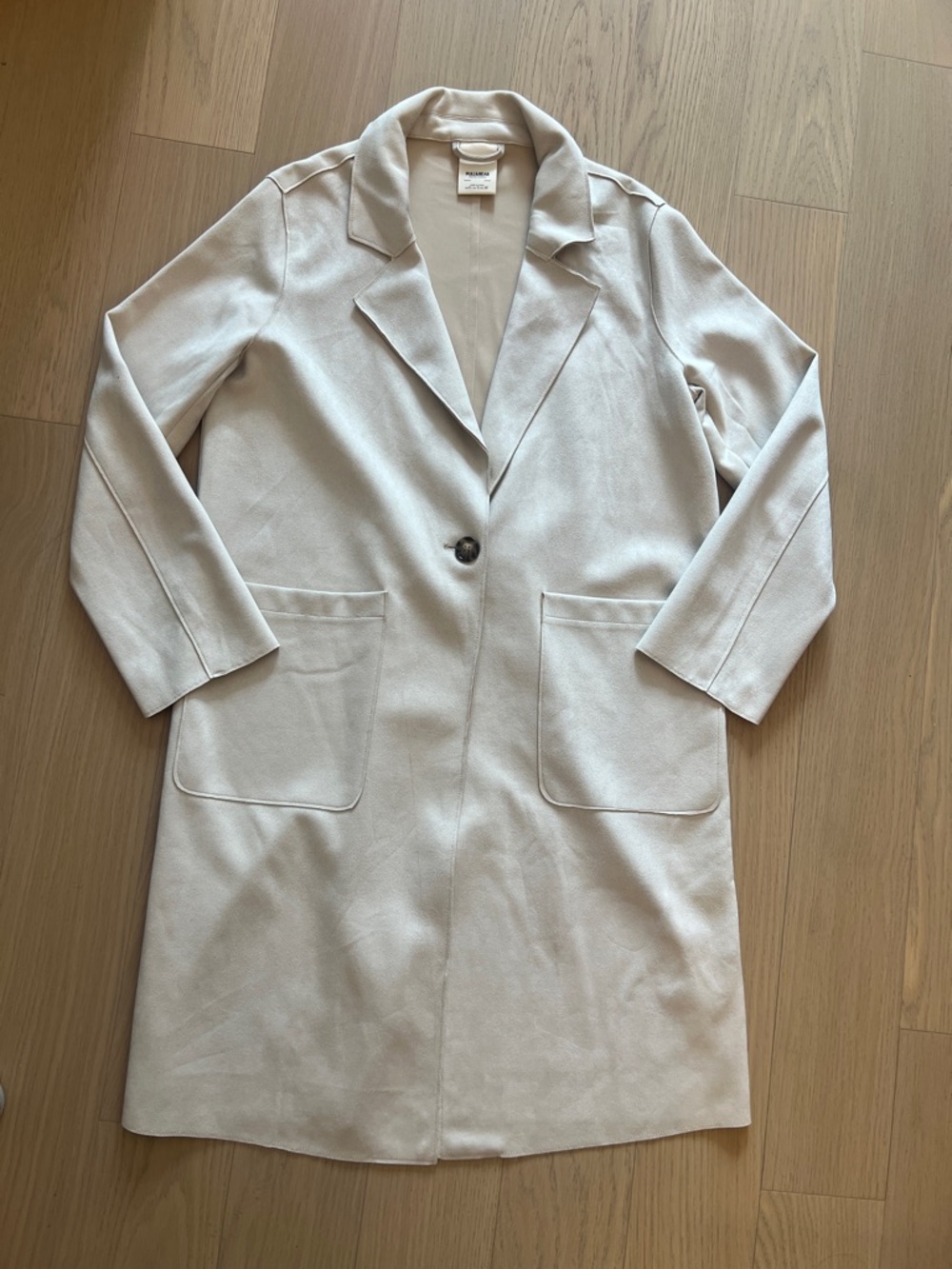 Pull & Bear cream colored long faux suede oversized light coat size S women’s